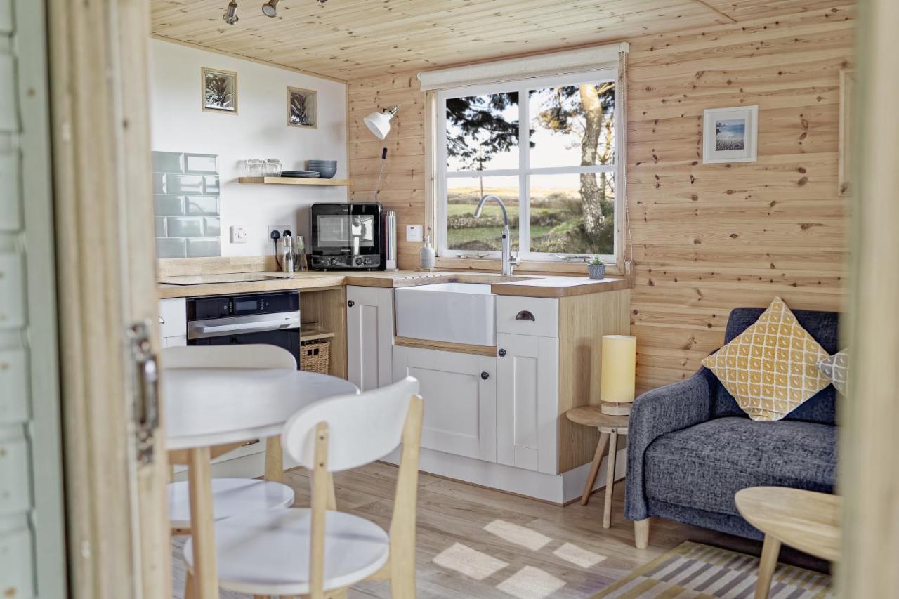 Ludgvan Scandi Cabin On A Hill, With Stunning Panoramic Views מראה חיצוני תמונה